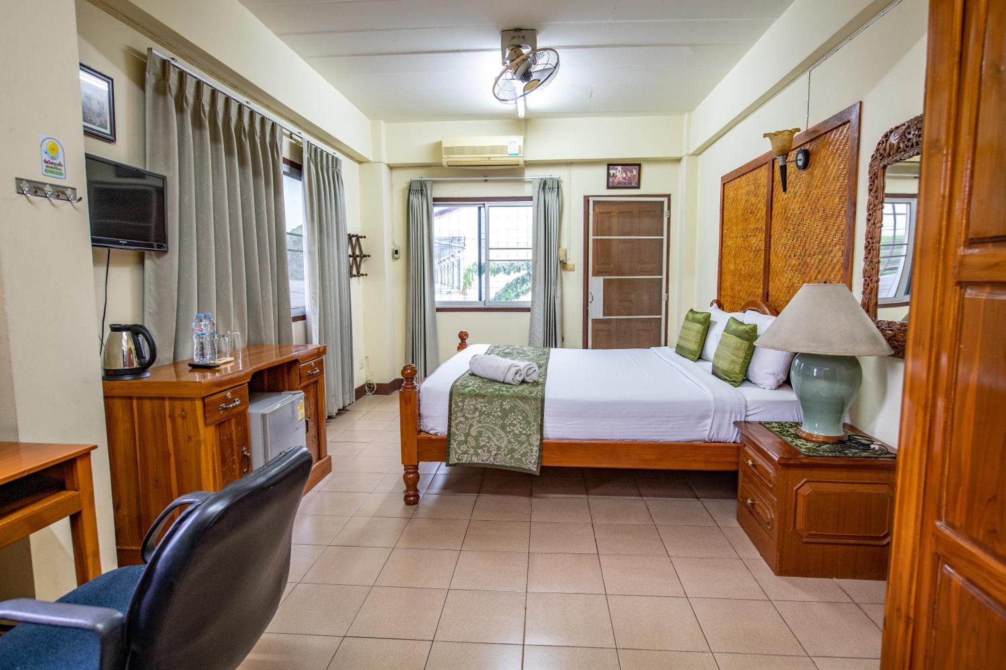 Saithong House Hostel Chiang Mai Exterior photo