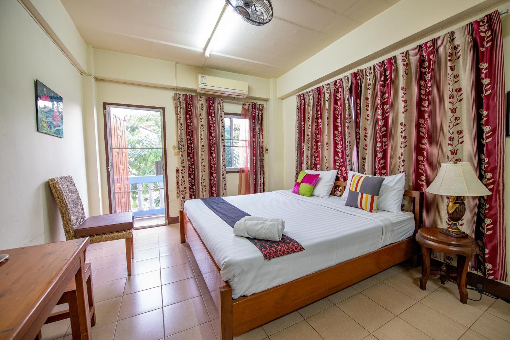 Saithong House Hostel Chiang Mai Exterior photo