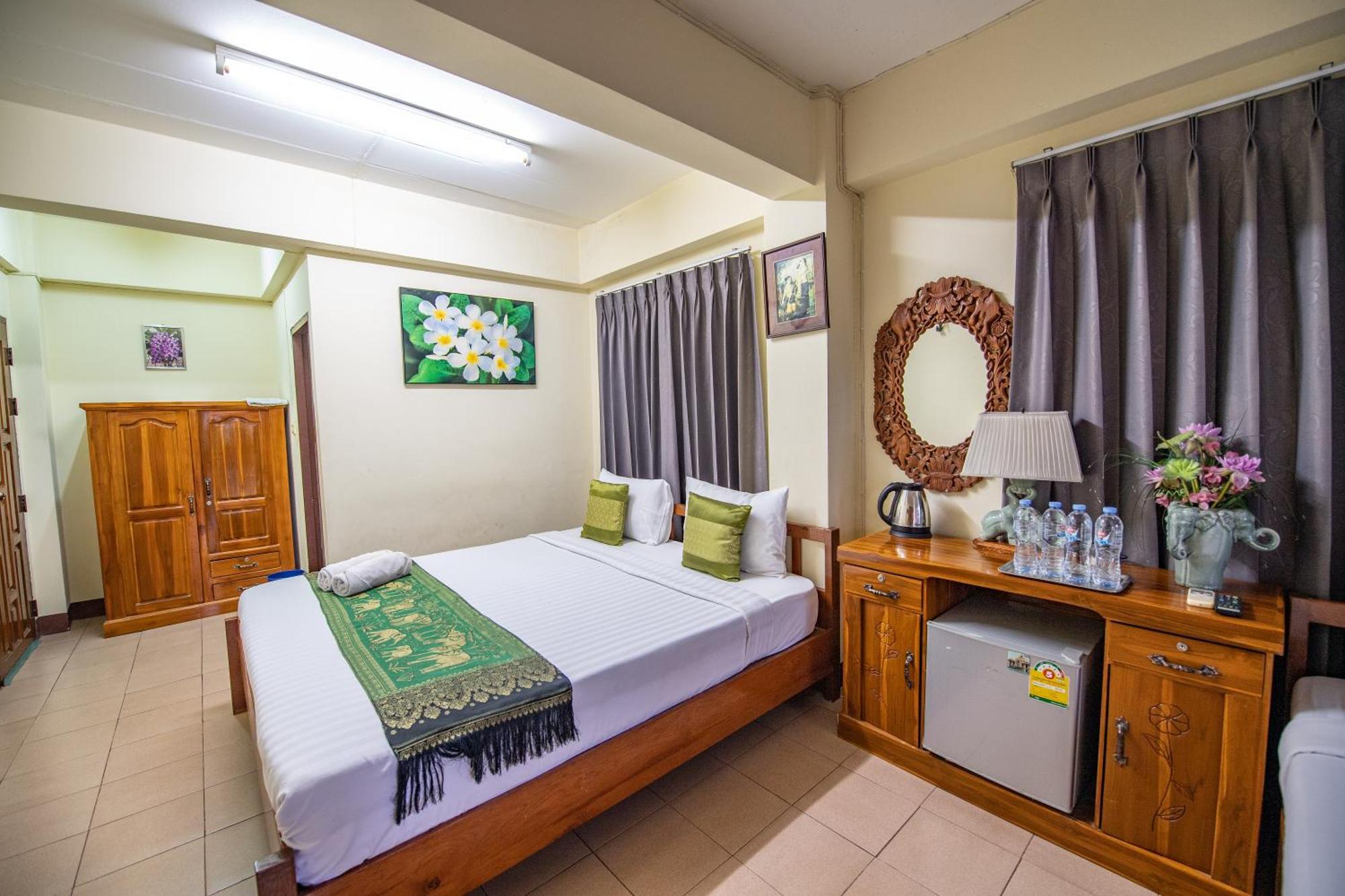 Saithong House Hostel Chiang Mai Exterior photo