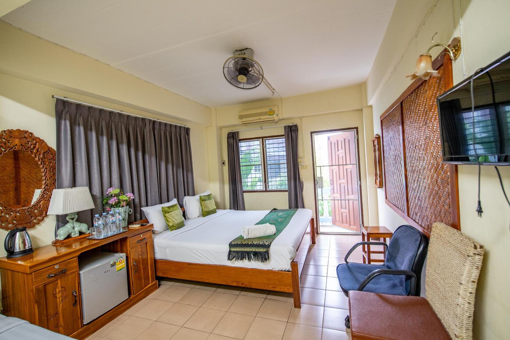 Saithong House Hostel Chiang Mai Exterior photo
