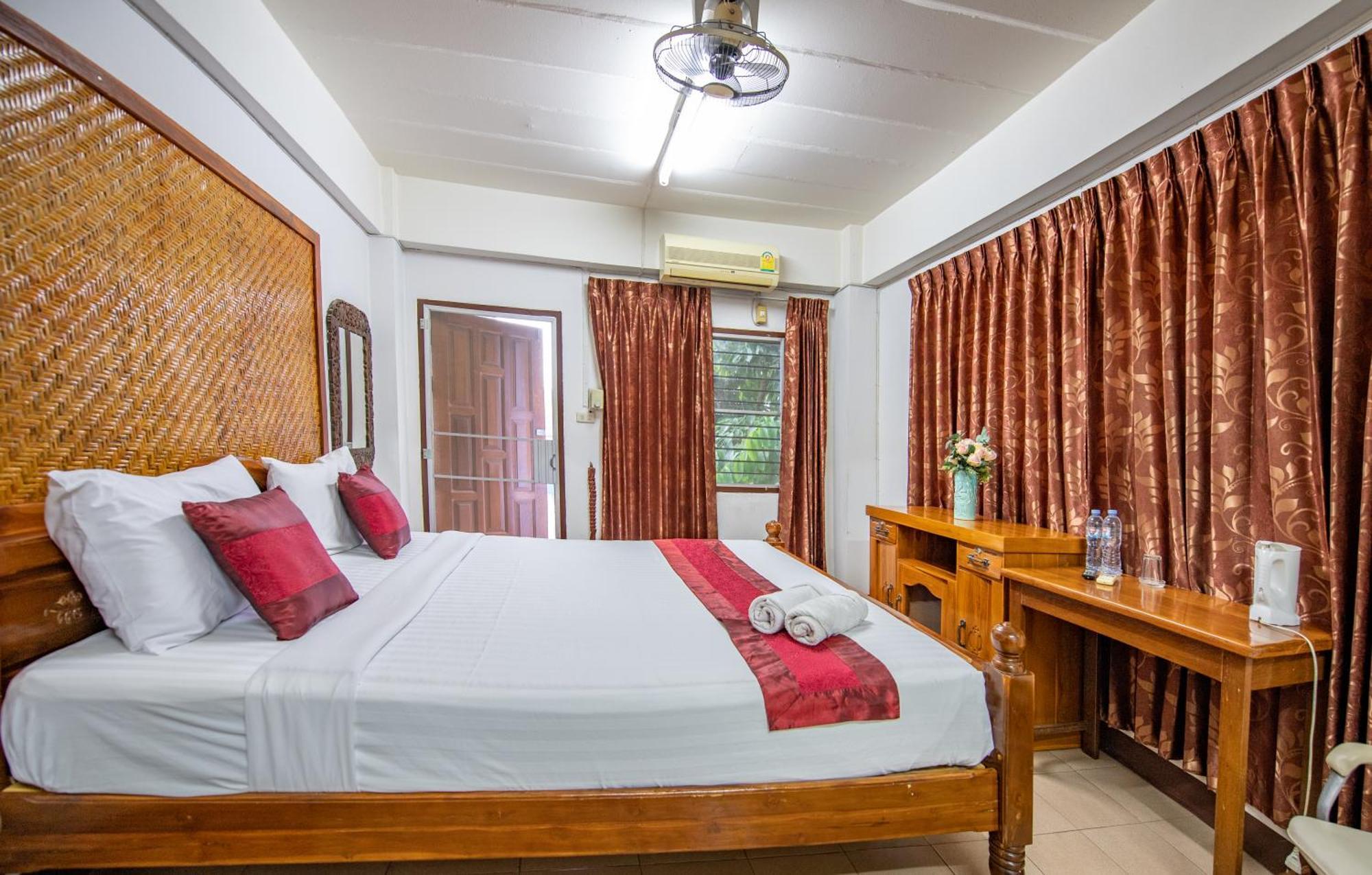 Saithong House Hostel Chiang Mai Exterior photo